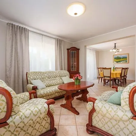 Eufemia By Briskva Βίλα Πόρετς