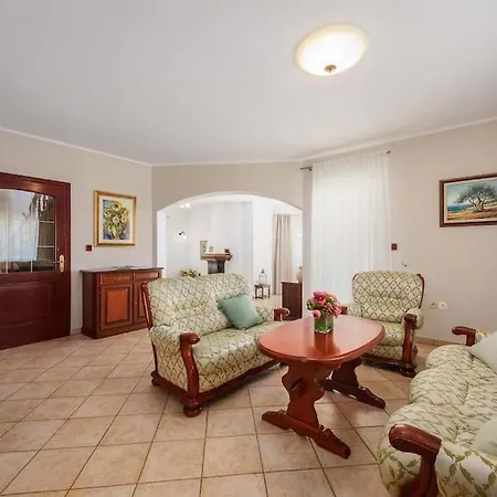 Villa Eufemia *