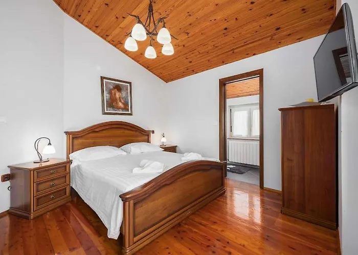 Eufemia By Briskva Vila Porec