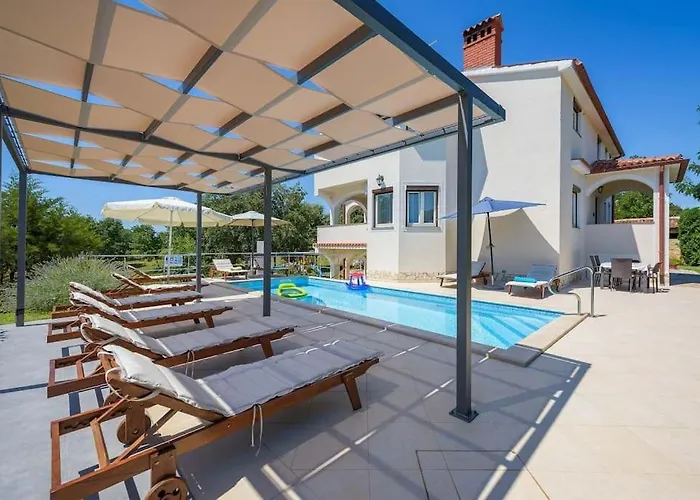 Eufemia By Briskva Vila Porec