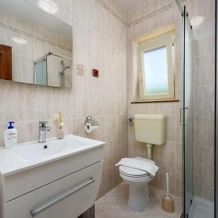 Eufemia By Briskva بوريتش