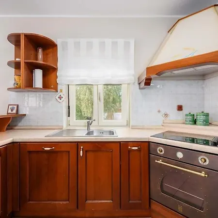 فيلة Eufemia By Briskva *